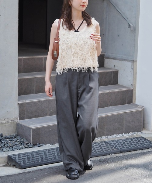 tiptop(ティップトップ)の「ループフリンジ2wayベスト(ベスト・レディース・アイボリー/チャコールグレー/ブラウン/レッド・FREE)」の7枚目の写真