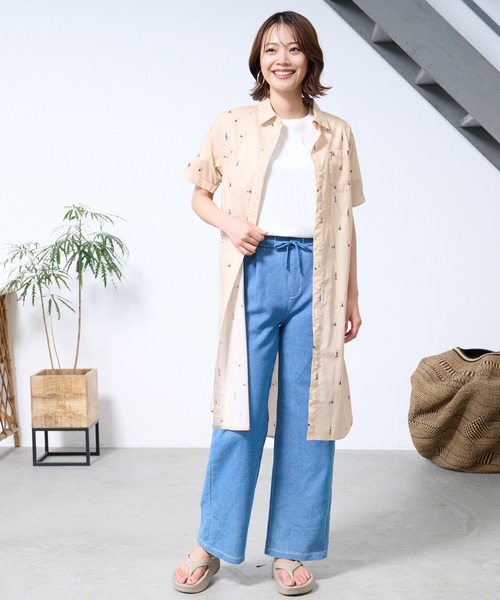 Arnold Palmer（アーノルドパーマー）の「アート総柄 ワンピース（ワンピース・レディース・ネイビー/ベージュ・L/S/M）」の5枚目の写真