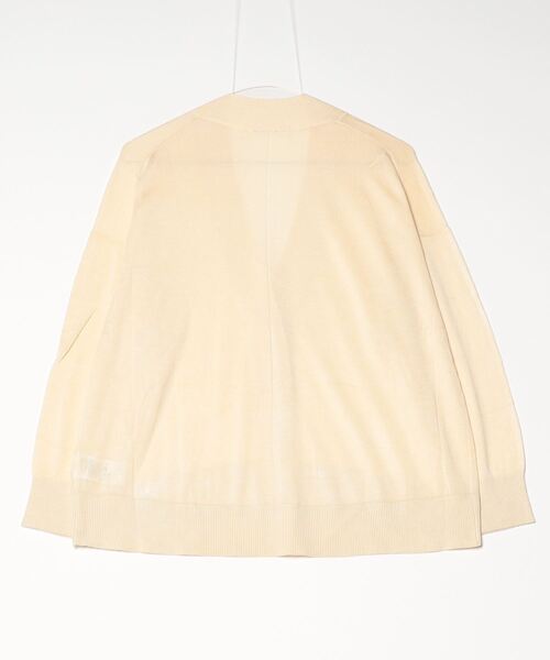 CINOH(チノ)の「SILK OVERSIZE CARDIGAN(ニット/セーター・レディース・アイボリー・36)」の6枚目の写真