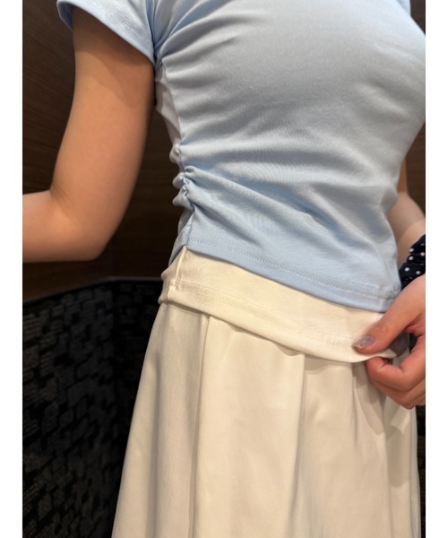 Geeong(ジーオン)の「【ZOZO限定】バイカラー レイヤード Tシャツ 半袖トップス(Tシャツ/カットソー・レディース・ライトブルー/ブラック/グレー・FREE)」の4枚目の写真