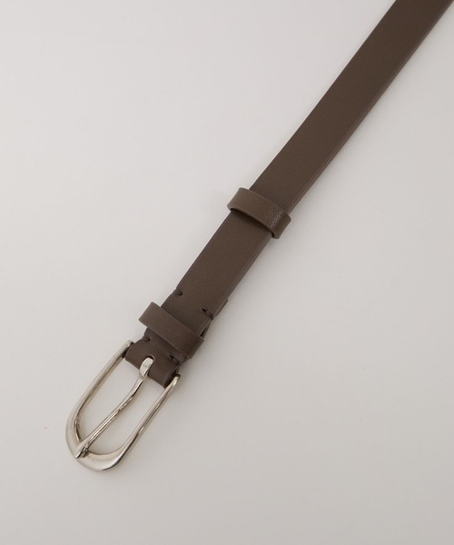 SALON adam et rope'(サロン アダム エ ロペ)の「【W S(ドゥーブル)】レザーオーバルバックルベルト(ベルト・レディース・ブラック/ベージュ系その他・FREE)」の11枚目の写真