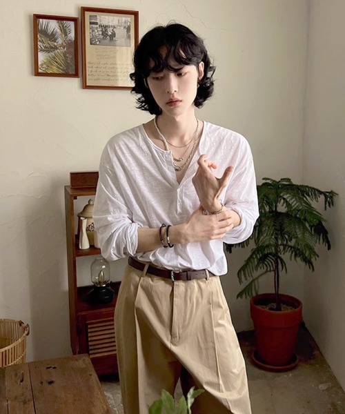 NOWLE（ノウル）の「【NOWLE】コットン スラブ リラックス ヘンリーネック Tシャツ（Tシャツ/カットソー・メンズ・アッシュブラウン/ホワイト/ダークグレー・X-LARGE/LARGE/MEDIUM）」の10枚目の写真