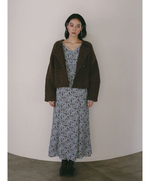 LAGUNAMOON(ラグナムーン)の「スクエアトゥショートブーツ(ブーツ・レディース・ブラック/ベージュ・S/M)」の7枚目の写真