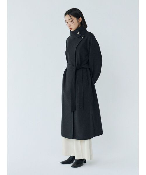 LAGUNAMOON(ラグナムーン)の「スクエアトゥショートブーツ(ブーツ・レディース・ブラック/ベージュ・S/M)」の10枚目の写真