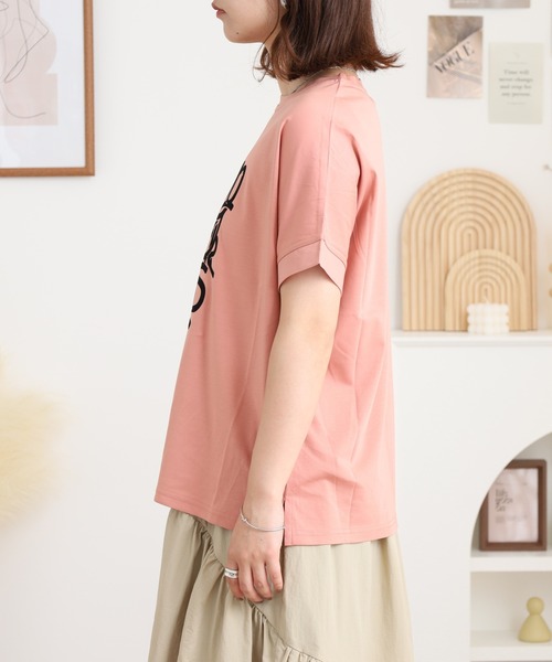 BRODIAEA(ブローディア)の「BRODIAEA 極サラコットンフロッキープリントTシャツ(Tシャツ/カットソー・レディース・ブラック/オフホワイト/ピンク/キャメル/マスタード・40)」の9枚目の写真