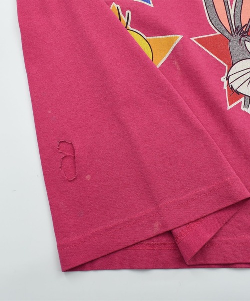 Looney Tunes(ルーニーテューンズ)の「【USED】90’s Looney Tunes キャラクター Tシャツ USA製(Tシャツ/カットソー・メンズ・ピンク・X-LARGE)」の8枚目の写真