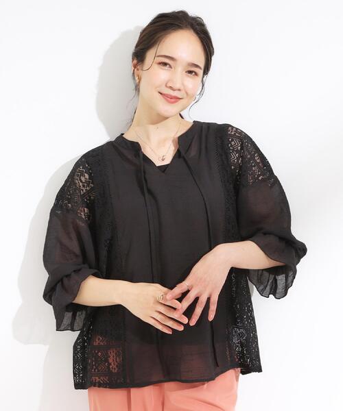 Cutie Blonde（キューティーブロンド）の「【着丈選べる】一枚でこなれ見え サイドレースブラウス（シャツ/ブラウス・レディース・オフホワイト/ブラック・00/11）」の6枚目の写真