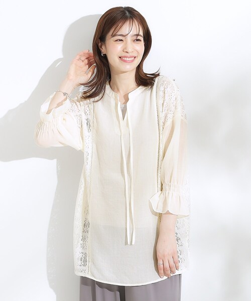 Cutie Blonde（キューティーブロンド）の「【着丈選べる】一枚でこなれ見え サイドレースブラウス（シャツ/ブラウス・レディース・オフホワイト/ブラック・00/11）」の10枚目の写真