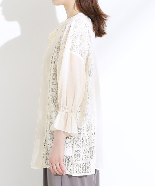 Cutie Blonde（キューティーブロンド）の「【着丈選べる】一枚でこなれ見え サイドレースブラウス（シャツ/ブラウス・レディース・オフホワイト/ブラック・00/11）」の19枚目の写真