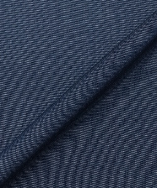 TOKYO SHIRTS（トウキョウシャツ）の「形態安定ノンアイロン ホリゾンタルワイド 長袖ビジネスワイシャツ（ビジネスシャツ・メンズ・ネイビー・首回り42cm-裄丈82cm/首回り42cm-裄丈86cm/首回り43cm-裄丈82cm/首回り43cm-裄丈86cm/首回り37cm-裄丈80cm/首回り39cm-裄丈80cm/首回り39cm-裄丈84cm/首回り41cm-裄丈82cm/首回り41cm-裄丈86cm）」の5枚目の写真