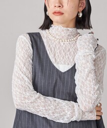 レースハイネックトップス レースハイネック」に該当するTシャツ