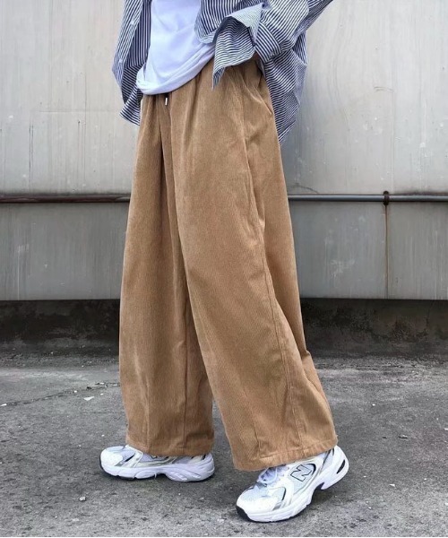 link lot(リンクロット)の「コーデュロイワイドイージーパンツ(その他パンツ・メンズ・ベージュ/ブラック/ブラウン・M/L)」の3枚目の写真