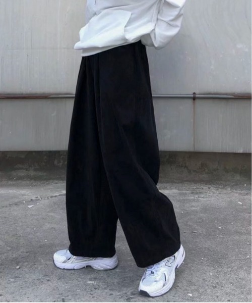 link lot(リンクロット)の「コーデュロイワイドイージーパンツ(その他パンツ・メンズ・ベージュ/ブラック/ブラウン・M/L)」の16枚目の写真