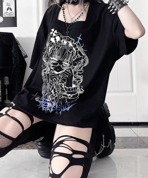NOVESSEL(ノベセル)の「『TricuspidC/トライカスピッドシー』バックレースアッププリントTシャツ(Tシャツ/カットソー・レディース・ホワイト/ブラック・S)」の3枚目の写真
