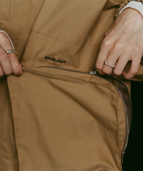 Knuth Marf（クヌースマーフ）の「【Knuth Marf】nylon blouson（ブルゾン・レディース・ブラック/キャメル・FREE）」の12枚目の写真