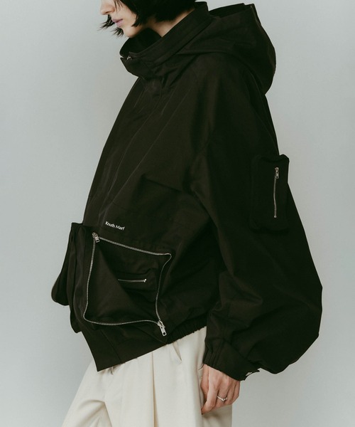 Knuth Marf（クヌースマーフ）の「【Knuth Marf】nylon blouson（ブルゾン・レディース・ブラック/キャメル・FREE）」の19枚目の写真