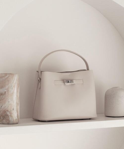 UNTITLED（アンタイトル）の「【追加/新色】エアリーワンハンドルバッグ（ハンドバッグ・レディース・ブラック/グリーン/ライトグレー/サックスブルー/ベージュ・99）」の22枚目の写真