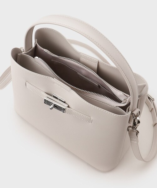 UNTITLED（アンタイトル）の「【追加/新色】エアリーワンハンドルバッグ（ハンドバッグ・レディース・ブラック/グリーン/ライトグレー/サックスブルー/ベージュ・99）」の7枚目の写真