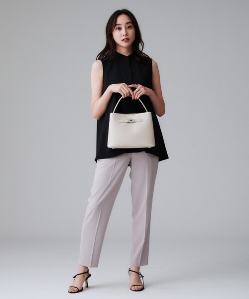 UNTITLED（アンタイトル）の「【追加/新色】エアリーワンハンドルバッグ（ハンドバッグ・レディース・ブラック/グリーン/ライトグレー/サックスブルー/ベージュ・99）」の13枚目の写真