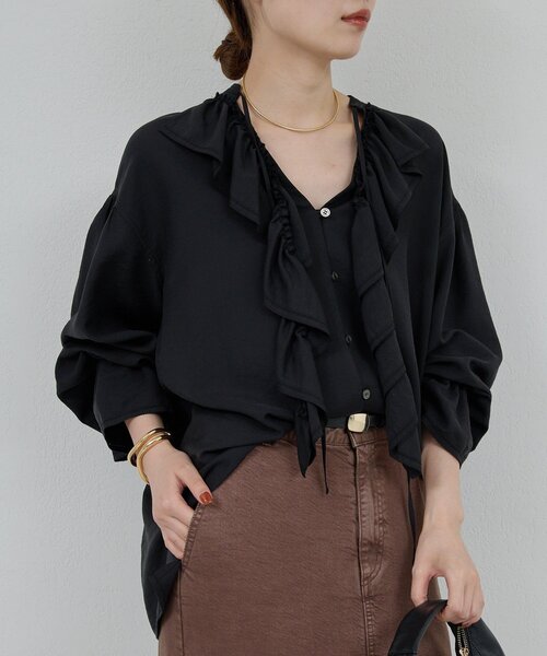 ガリャルダガランテGALLARDAGALANTEラミー100%バックフレアシャツ GALLARDAGALANTE（ガリャルダガランテ）の「ラミーバックフレア