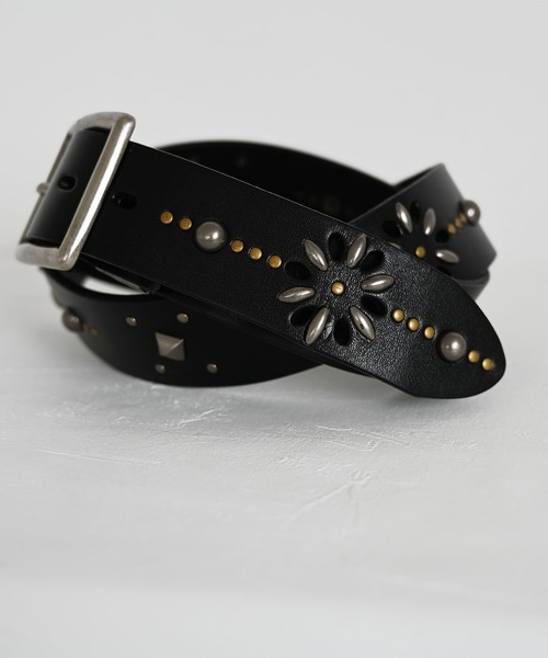 Editors Draw（エディターズドロー）の「スクエアバックル スタッズレザーベルト（ベルト・メンズ・ダークブラウン/ブラック・FREE）」の3枚目の写真