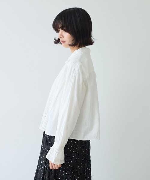 bulle de savon(ビュルデサボン)の「lace patchwork ブラウス(シャツ/ブラウス・レディース・ホワイト/ブラック・FREE)」の5枚目の写真
