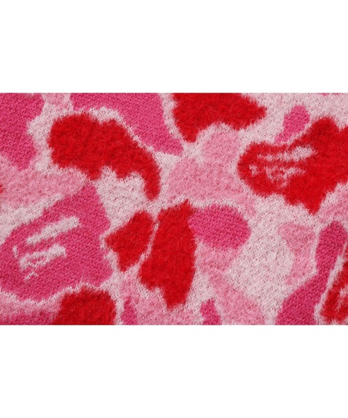 A BATHING APE(アベイシングエイプ)の「ABC CAMO SHAGGY SWEATER(ニット/セーター・レディース・ピンク/グリーン・SMALL/MEDIUM)」の6枚目の写真