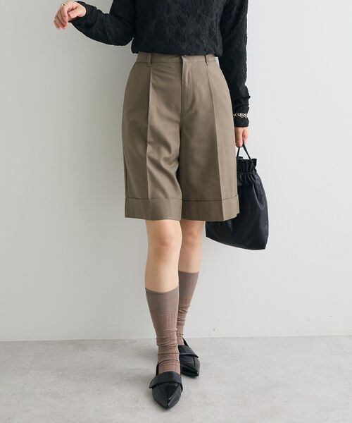 CRAFT STANDARD BOUTIQUE(クラフトスタンダードブティック)の「ロールアップハーフパンツ(その他パンツ・レディース・ベージュ/チャコールグレー・FREE)」の6枚目の写真