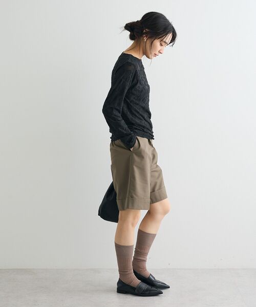 CRAFT STANDARD BOUTIQUE(クラフトスタンダードブティック)の「ロールアップハーフパンツ(その他パンツ・レディース・ベージュ/チャコールグレー・FREE)」の3枚目の写真