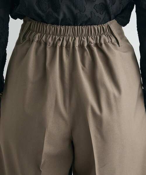 CRAFT STANDARD BOUTIQUE(クラフトスタンダードブティック)の「ロールアップハーフパンツ(その他パンツ・レディース・ベージュ/チャコールグレー・FREE)」の21枚目の写真