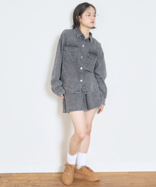 LOVETOXIC（ラブトキシック）の「デニムシャツセットアップ（セットアップ・キッズ・ブラック/ブルー・M:150cm/S:140cm/L:160cm/130cm）」の5枚目の写真