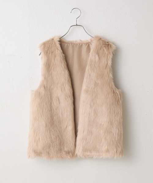 COLONY 2139（コロニートゥーワンスリーナイン）の「ロングフェイクファーベスト（ベスト・レディース・グレイッシュベージュ/チャコールグレー/モカ・FREE）」の3枚目の写真