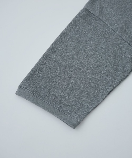 LA MARINE FRANCAISE（マリン フランセーズ）の「【LA HUTTE】別注クロップドスウェット（Tシャツ/カットソー・レディース・グレー・FREE）」の2枚目の写真