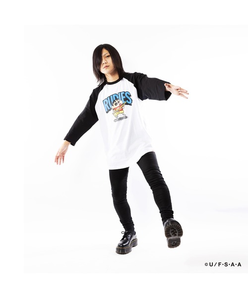RUDIE'S(ルーディーズ)の「RUDIE'SxCRAYON SHINCHAN GUITAR RAGLANTEE/ルーディーズ×クレヨンしんちゃん ギターラグランTシャツ(Tシャツ/カットソー・メンズ・ホワイト×ネイビー/ホワイト×ブラック・XL/L/M/S)」の14枚目の写真