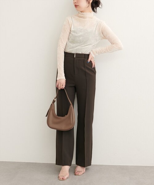 natural couture(ナチュラルクチュール)の「フロッキーメッシュボトルネックプルオーバー(Tシャツ/カットソー・レディース・ブラウン/ブルー/ブラック/アイボリー・FREE)」の20枚目の写真
