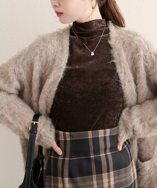 natural couture(ナチュラルクチュール)の「フロッキーメッシュボトルネックプルオーバー(Tシャツ/カットソー・レディース・ブラウン/ブルー/ブラック/アイボリー・FREE)」の15枚目の写真