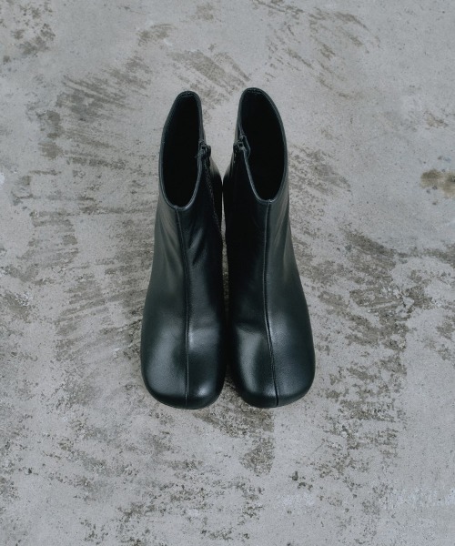 PELLICO SUNNY(ペリーコサニー)の「PELLICO SUNNY|short boots(ブーツ・レディース・ブラック/ダークブラウン・17/16/18)」の4枚目の写真