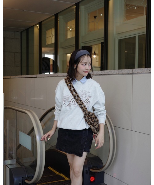 JUMELLE（ジュメロ）の「刺繍ロゴスウェット（スウェット・レディース・ネイビー/アイボリー・FREE）」の17枚目の写真
