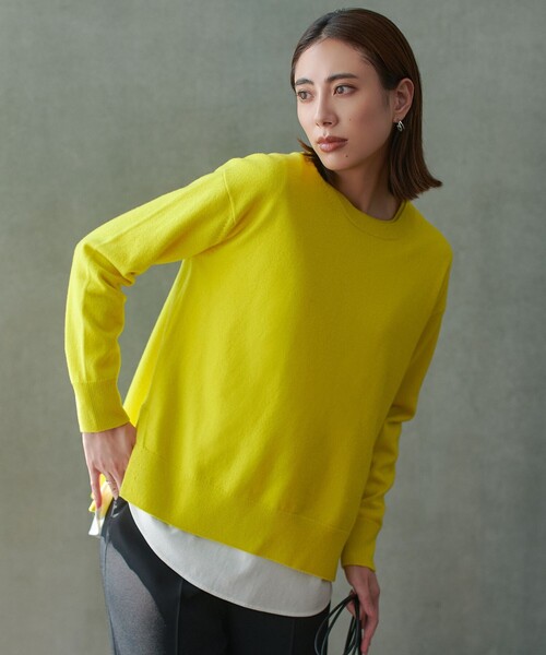 ICB(アイシービー)の「ソフトカシミヤミックス クルーネックニット(ニット/セーター・レディース・ライトイエロー系/ブルー系/ブラック系/イエロー系/レッド系・LARGE)」の4枚目の写真