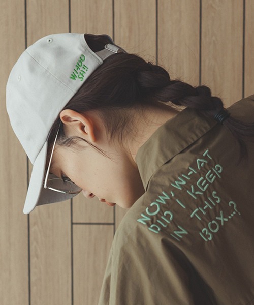 studio CLIP(スタディオクリップ)の「【daily CLIP × norahi】刺繍CAP(キャップ・レディース・ライトグレー/チャコール・FREE)」の3枚目の写真