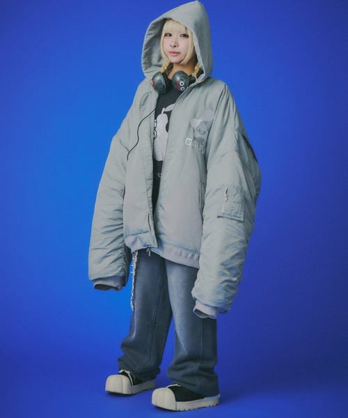 GALFY(ガルフィー)の「【GALFY】用無しドデカボンバー / 【ガルフィー】オーバーサイズロゴボンバージャケット(MA-1・メンズ・ブラック/ブラウン/グレー・L/XL)」の1枚目の写真
