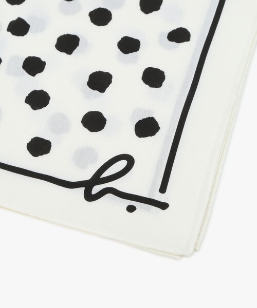 agnes b.（アニエスベー）の「ハンカチ（バンダナ/スカーフ・レディース・ホワイト・FREE）」の3枚目の写真