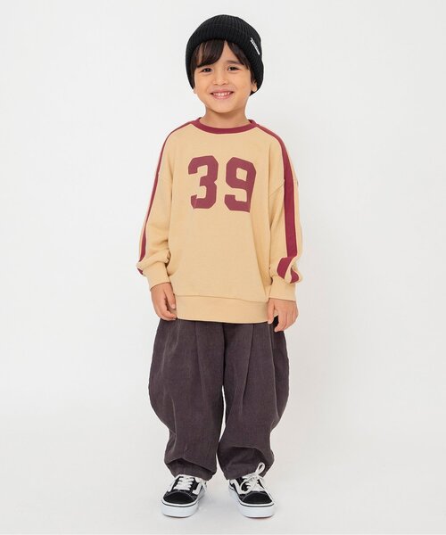 BREEZE（ブリーズ）の「【WEB限定/ジュニア対応】ナンバリング袖ライントレーナー（スウェット・キッズ・ブラウン/マスタード/サックスブルー・80/90/100/110/120/130/140）」の4枚目の写真