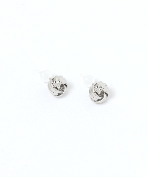 LAKOLE（ラコレ）の「ロールドボール樹脂ポストピアス / 592923（ピアス（両耳用）・レディース・その他1/その他2・FREE）」の2枚目の写真