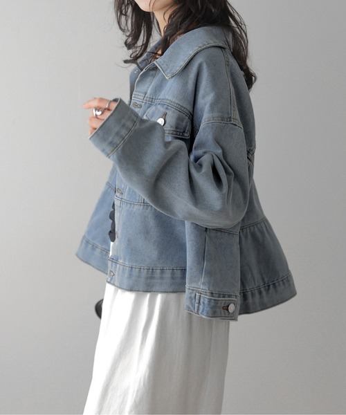 AMELY(エミリー)の「ペプラムデニムジャケット(デニムジャケット・レディース・ライトブルー/グレー/ブルー・フリー)」の15枚目の写真