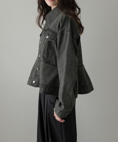 AMELY(エミリー)の「ペプラムデニムジャケット(デニムジャケット・レディース・ライトブルー/グレー/ブルー・フリー)」の12枚目の写真