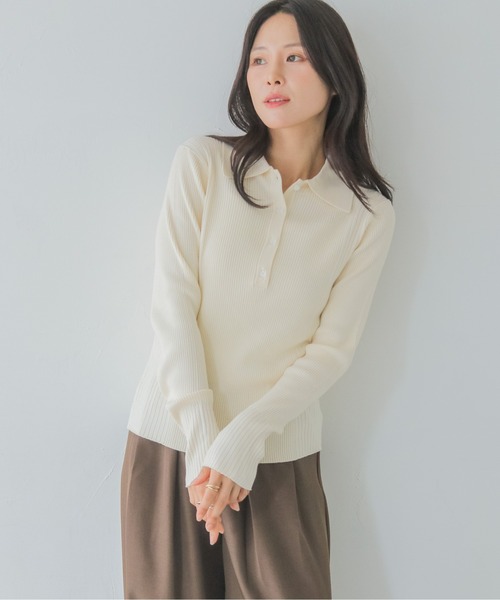 HER CLOSET（ハークローゼット）の「【HER CLOSET】大人のポロリブニット RIB KNIT POLO TOP（ニット/セーター・レディース・オフホワイト/グレイッシュベージュ/ブラック・MEDIUM）」の9枚目の写真