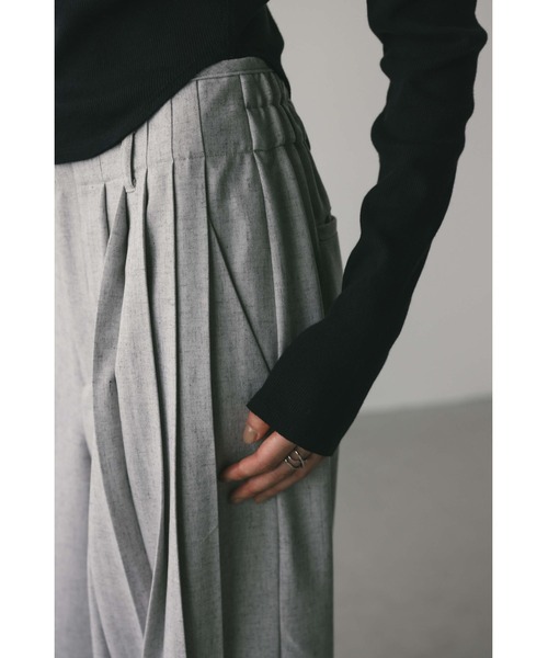 STYLEMIXER（スタイルミキサー）の「ヘムラウンドリブトップ（Tシャツ/カットソー・レディース・杢グレー/アイボリー/ブラック・FREE）」の10枚目の写真