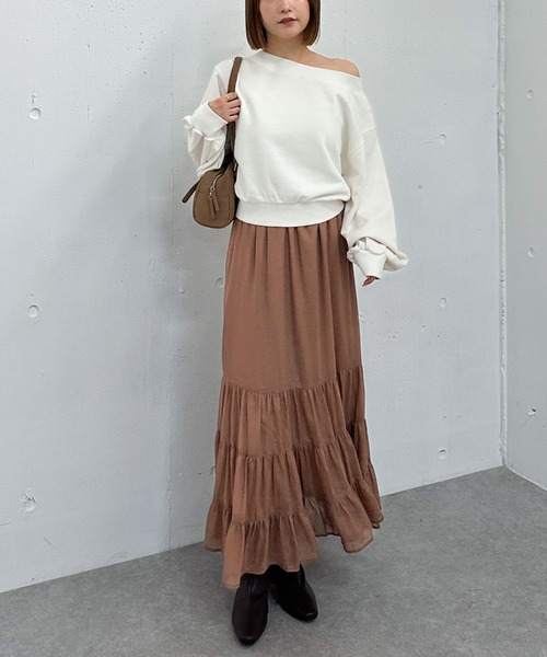 archives（アルシーヴ）の「ピグメントオフショルスウェット（スウェット・レディース・ブラウン/チャコールグレー/アイボリー・MEDIUM）」の13枚目の写真