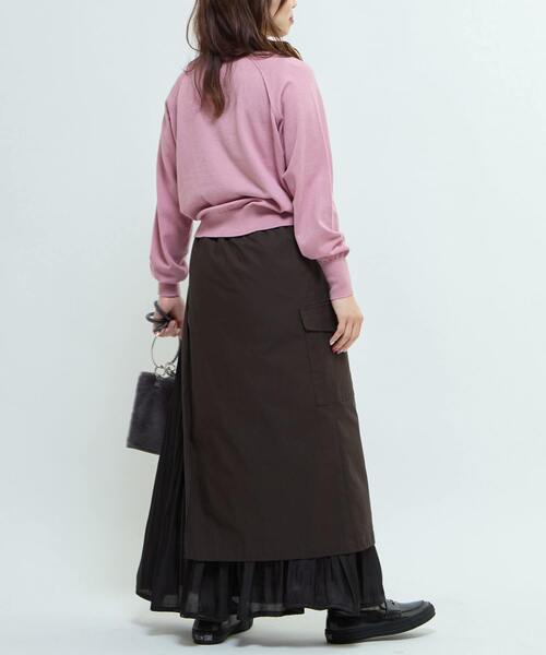 CONVERSE TOKYO(コンバーストウキョウ)の「LAYERED SKIRT(スカート・レディース・ベージュ/チャコールグレー・FREE)」の4枚目の写真